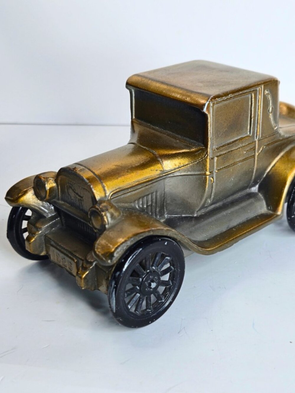 Vintage Banthrico 1915 Chevrolet Car Bank Chicago USA